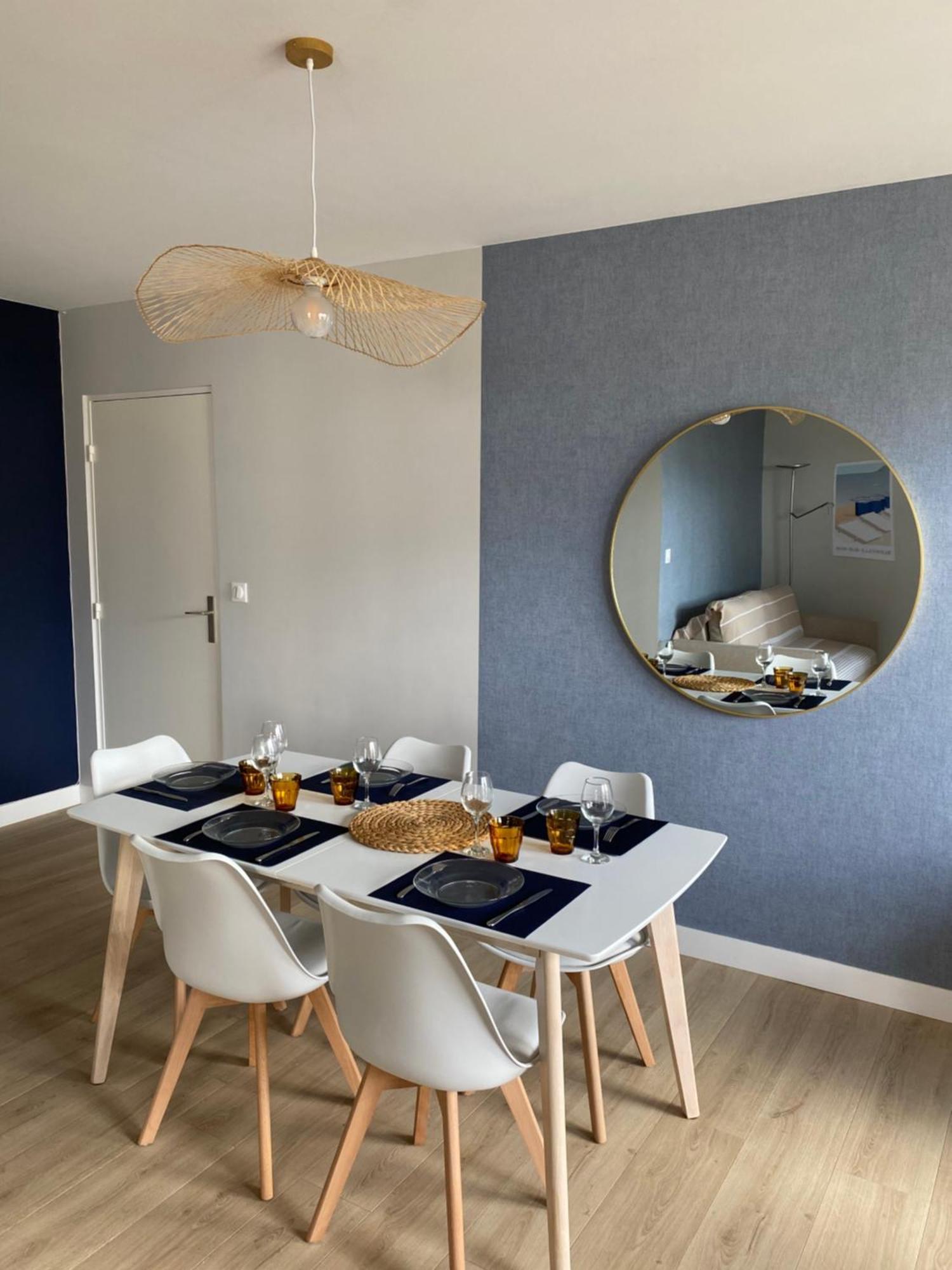 Appartement 65M2 Avec Balcon Vues Partielles Mer A 150M De La Plage Et Centre, Wifi Et Parking Prive Blonville-sur-Mer Εξωτερικό φωτογραφία