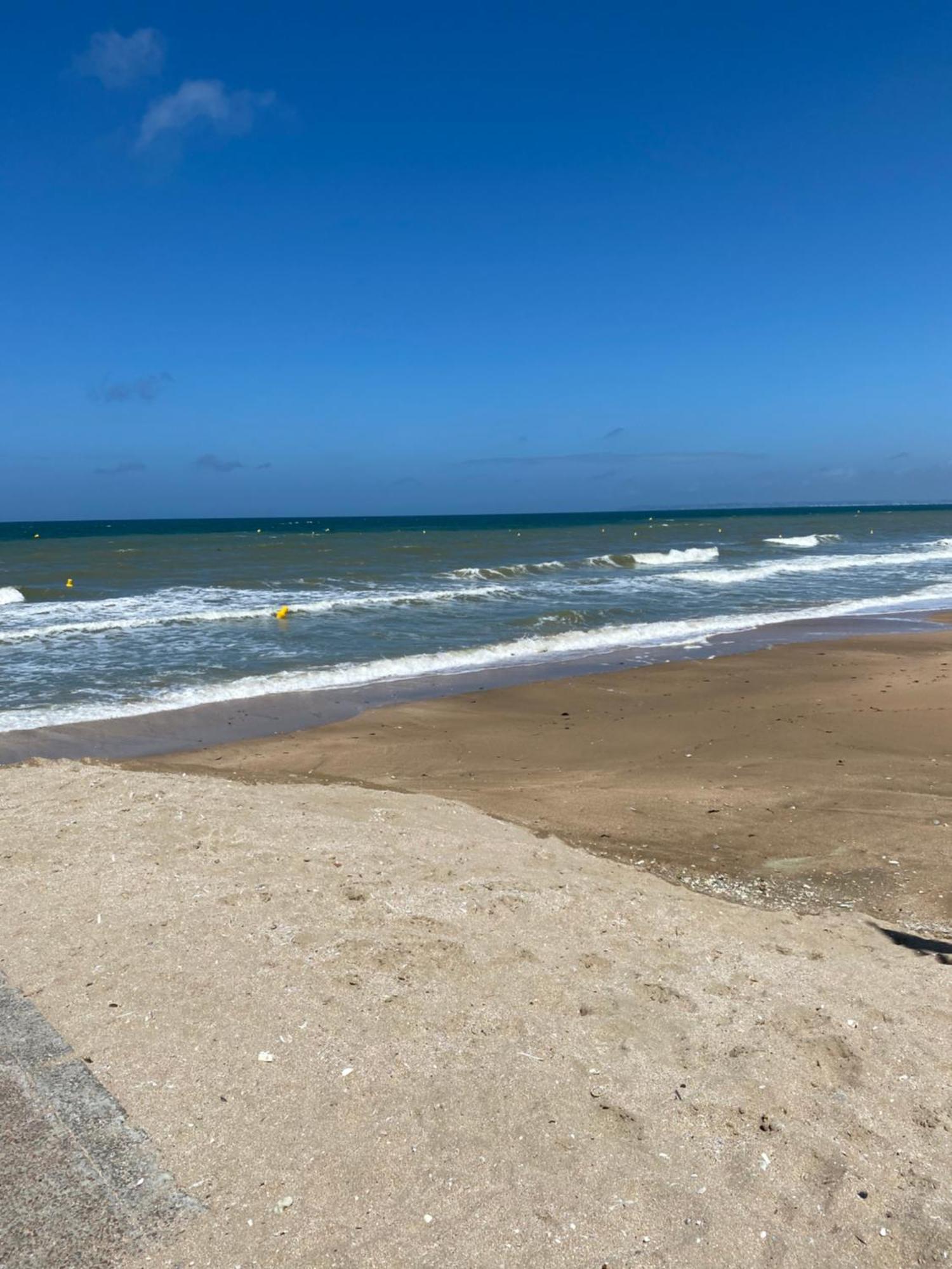 Appartement 65M2 Avec Balcon Vues Partielles Mer A 150M De La Plage Et Centre, Wifi Et Parking Prive Blonville-sur-Mer Εξωτερικό φωτογραφία